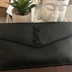 YSL - Yves Saint Laurent - Saint Laurent Uptown Pouch. Black on Black.